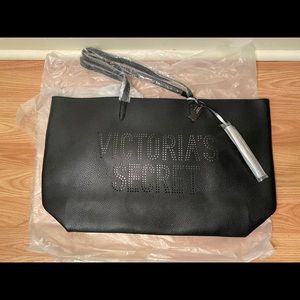 Victoria’s Secret tote! NWT!